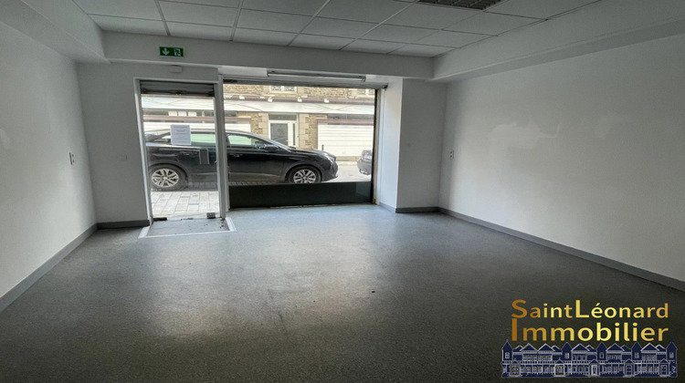 Ma-Cabane - Vente Local commercial Fougères, 49 m²