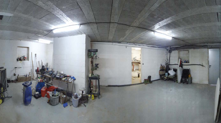 Ma-Cabane - Vente Local commercial FREJUS, 600 m²