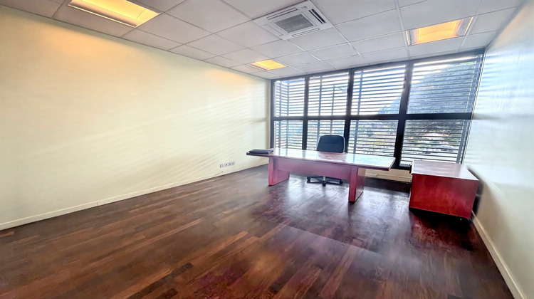 Ma-Cabane - Vente Local commercial Fréjus, 33 m²