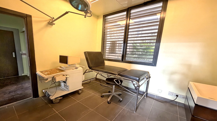 Ma-Cabane - Vente Local commercial Fréjus, 33 m²