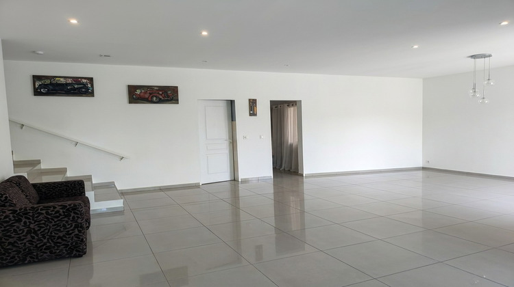 Ma-Cabane - Vente Local commercial FREJUS, 105 m²