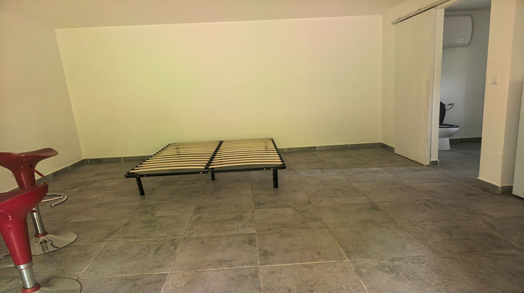 Ma-Cabane - Vente Local commercial FREJUS, 105 m²