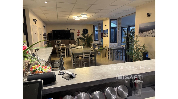 Ma-Cabane - Vente Local commercial Freycenet-la-Tour, 220 m²