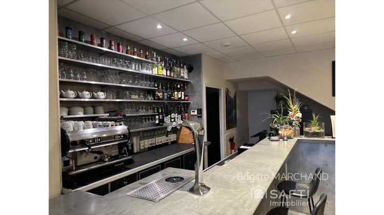 Ma-Cabane - Vente Local commercial Freycenet-la-Tour, 220 m²