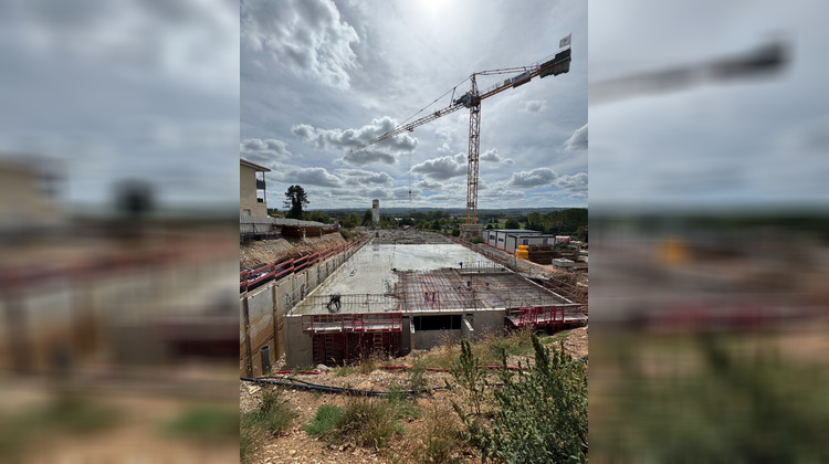 Ma-Cabane - Vente Local commercial FRONTONAS, 250 m²