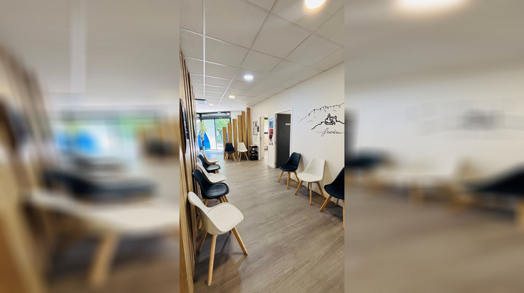 Ma-Cabane - Vente Local commercial FUVEAU, 500 m²
