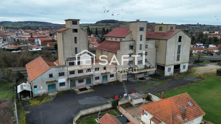 Ma-Cabane - Vente Local commercial Gannat, 2000 m²