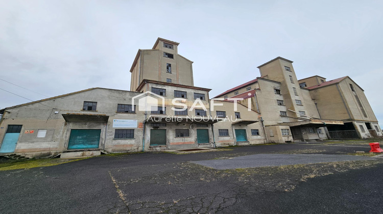 Ma-Cabane - Vente Local commercial Gannat, 2000 m²