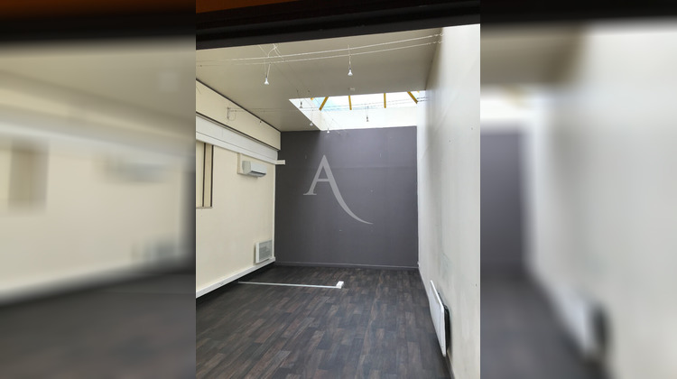 Ma-Cabane - Vente Local commercial GARCHIZY, 330 m²