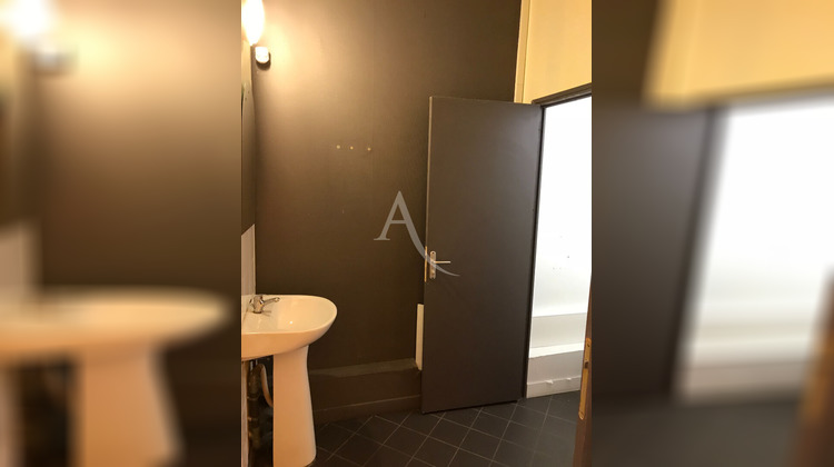 Ma-Cabane - Vente Local commercial GARCHIZY, 330 m²