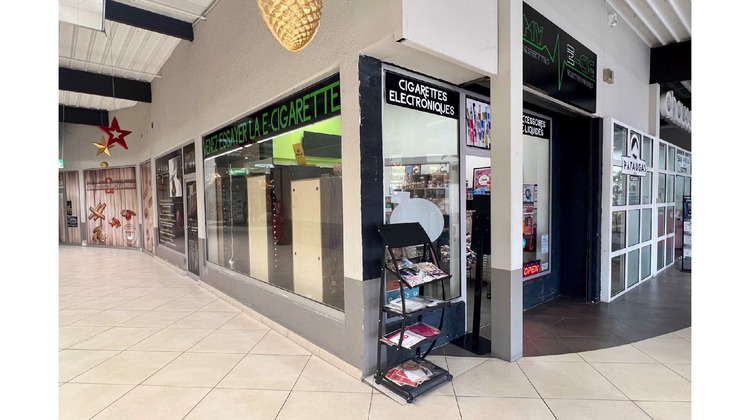 Ma-Cabane - Vente Local commercial Gardanne, 28 m²