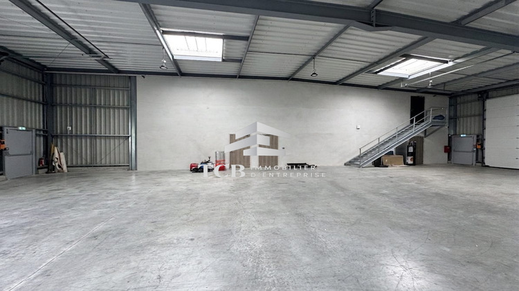 Ma-Cabane - Vente Local commercial Geneston, 690 m²