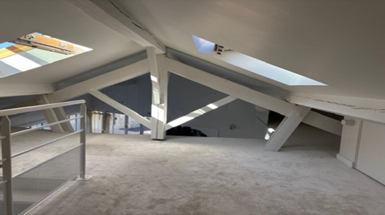 Ma-Cabane - Vente Local commercial GENILAC, 80 m²