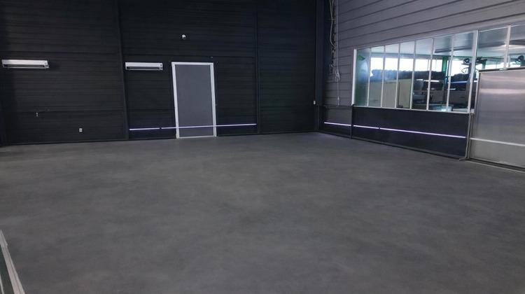 Ma-Cabane - Vente Local commercial Gerardmer, 800 m²