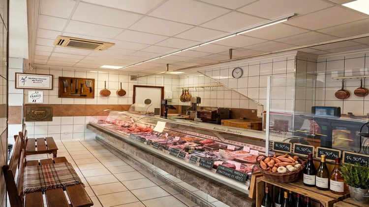 Ma-Cabane - Vente Local commercial Giat, 170 m²