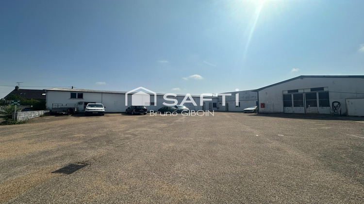 Ma-Cabane - Vente Local commercial Gien, 880 m²