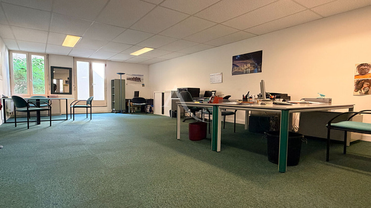 Ma-Cabane - Vente Local commercial GIF-SUR-YVETTE, 45 m²