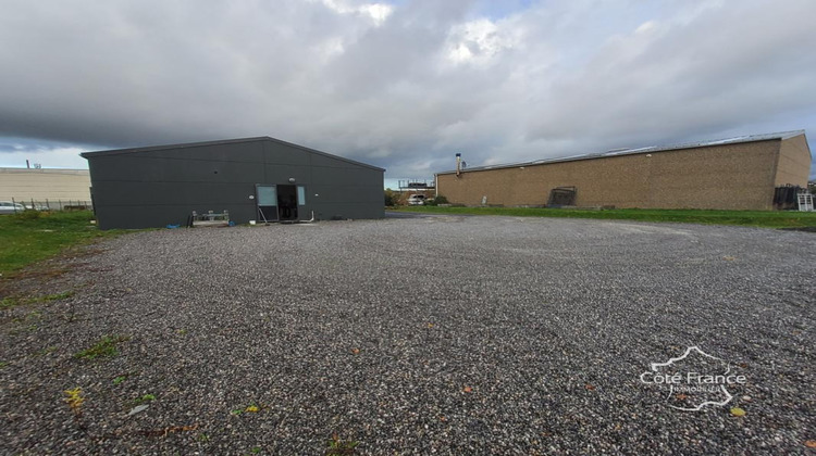 Ma-Cabane - Vente Local commercial GIVET, 208 m²