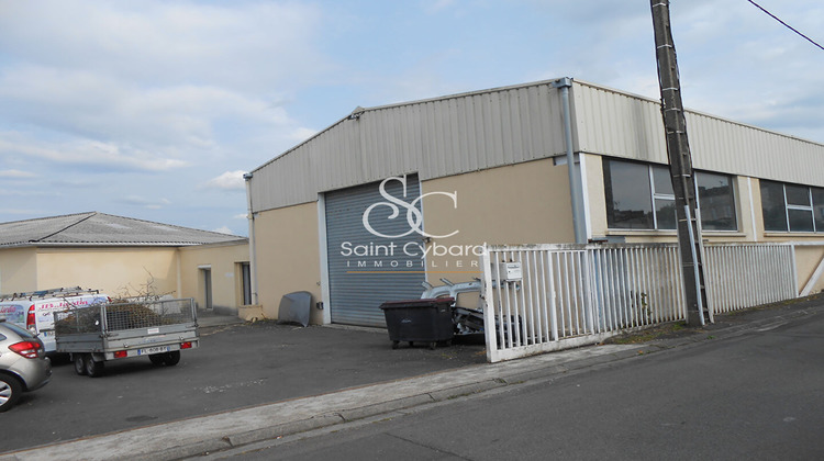 Ma-Cabane - Vente Local commercial GOND-PONTOUVRE, 650 m²