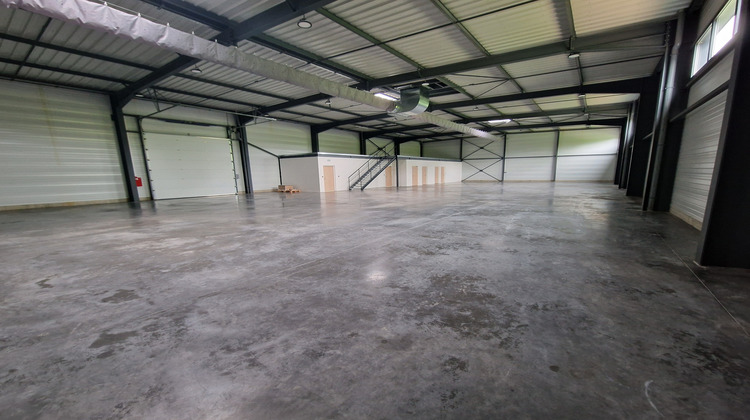 Ma-Cabane - Vente Local commercial Granieu, 695 m²