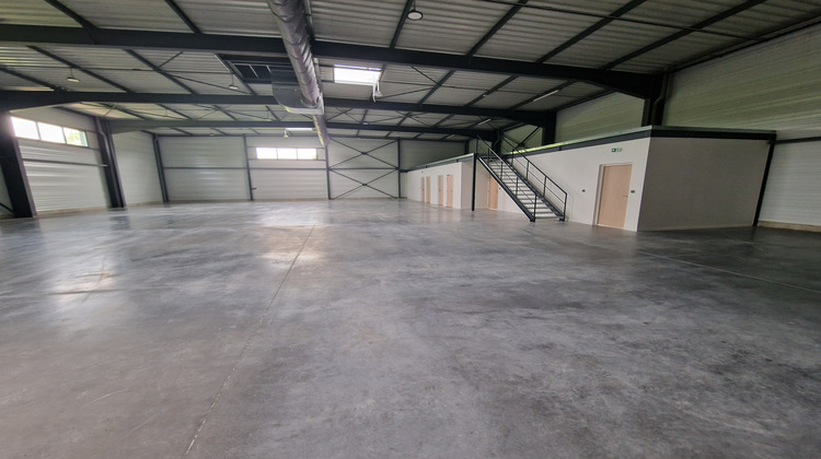 Ma-Cabane - Vente Local commercial Granieu, 684 m²