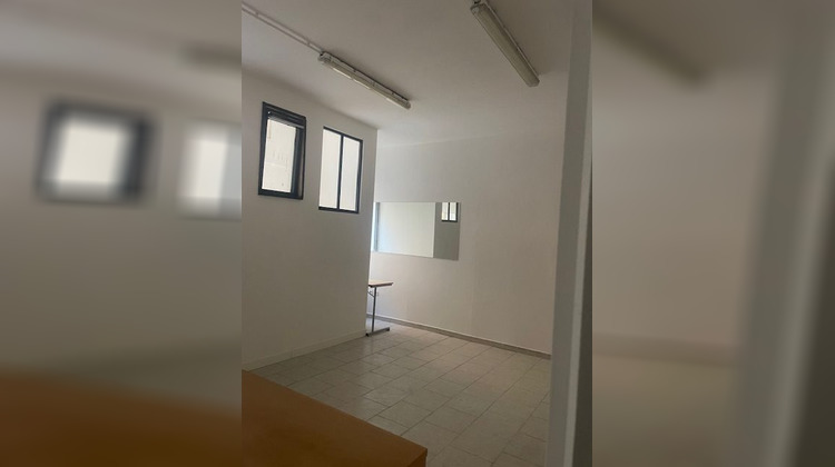 Ma-Cabane - Vente Local commercial Grasse, 52 m²