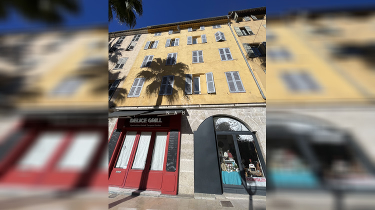 Ma-Cabane - Vente Local commercial Grasse, 61 m²
