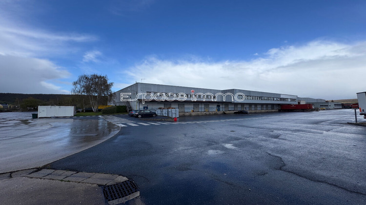 Ma-Cabane - Vente Local commercial GRAVIGNY, 9000 m²