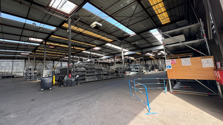 Ma-Cabane - Vente Local commercial GRAVIGNY, 9000 m²