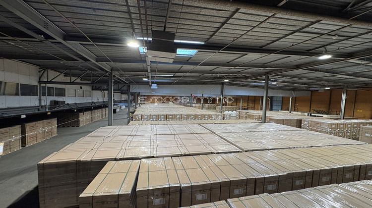 Ma-Cabane - Vente Local commercial GRAVIGNY, 9000 m²