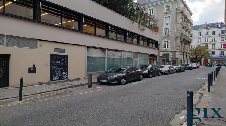 Ma-Cabane - Vente Local commercial Grenoble, 362 m²