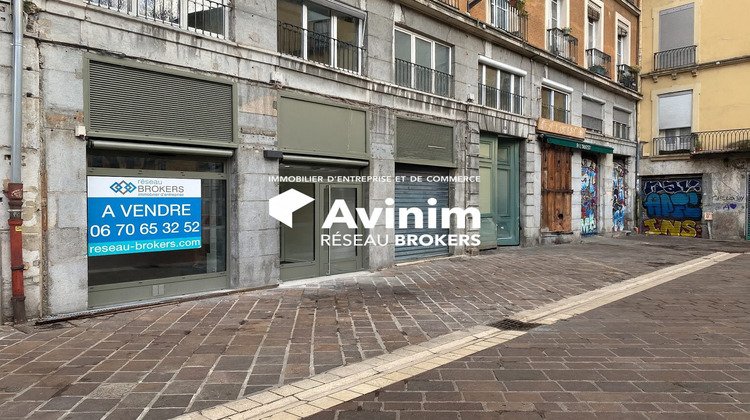 Ma-Cabane - Vente Local commercial Grenoble, 330 m²