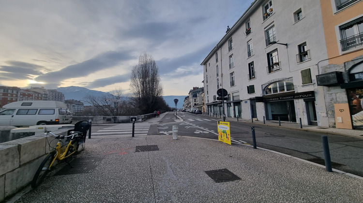 Ma-Cabane - Vente Local commercial Grenoble, 60 m²