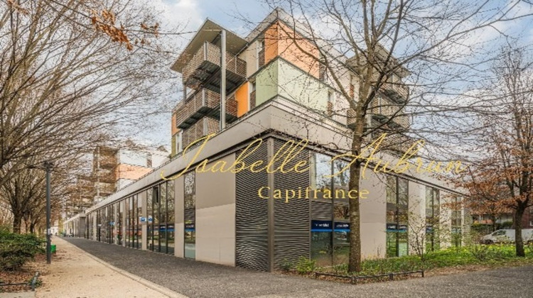 Ma-Cabane - Vente Local commercial GRENOBLE, 930 m²