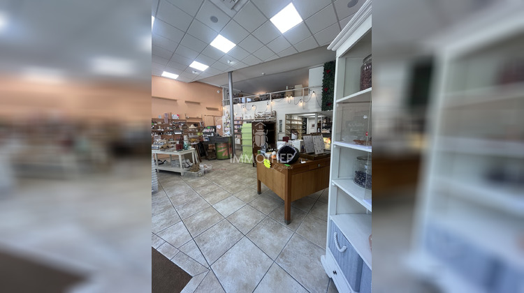 Ma-Cabane - Vente Local commercial Grenoble, 204 m²