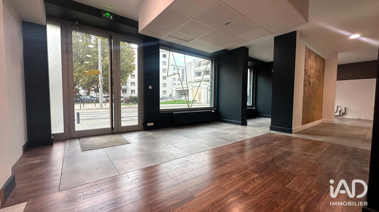 Ma-Cabane - Vente Local commercial Grenoble, 111 m²