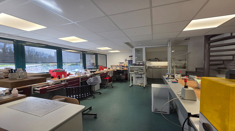 Ma-Cabane - Vente Local commercial GRESY-SUR-AIX, 102 m²