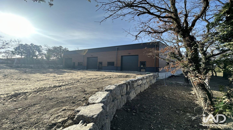 Ma-Cabane - Vente Local commercial Grignan, 553 m²
