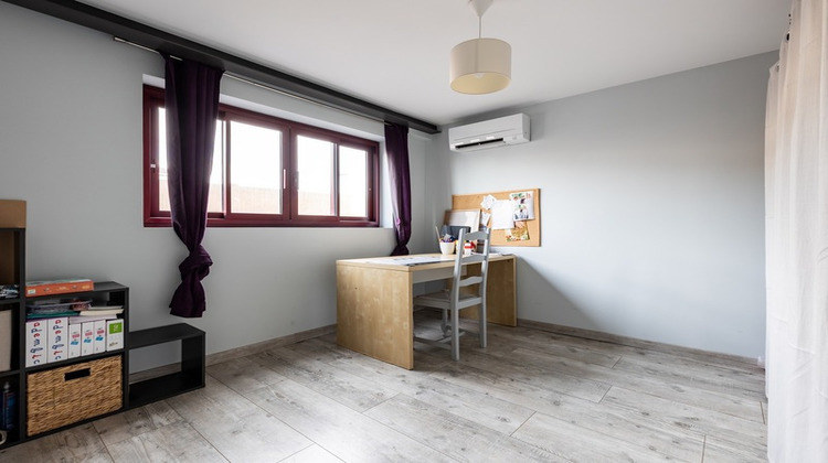 Ma-Cabane - Vente Local commercial GUJAN MESTRAS, 301 m²