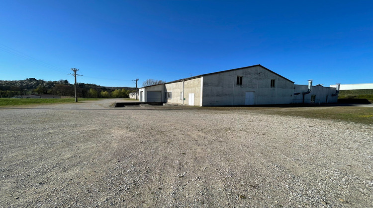 Ma-Cabane - Vente Local commercial Hauterives, 3000 m²
