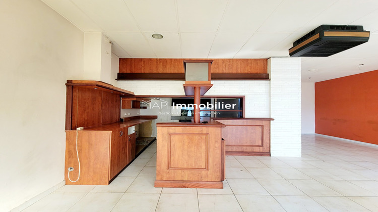 Ma-Cabane - Vente Local commercial Hennebont, 99 m²