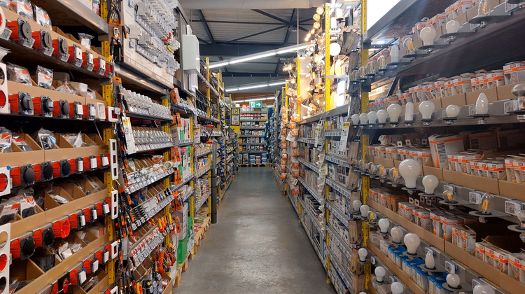 Ma-Cabane - Vente Local commercial Hesdin, 1570 m²