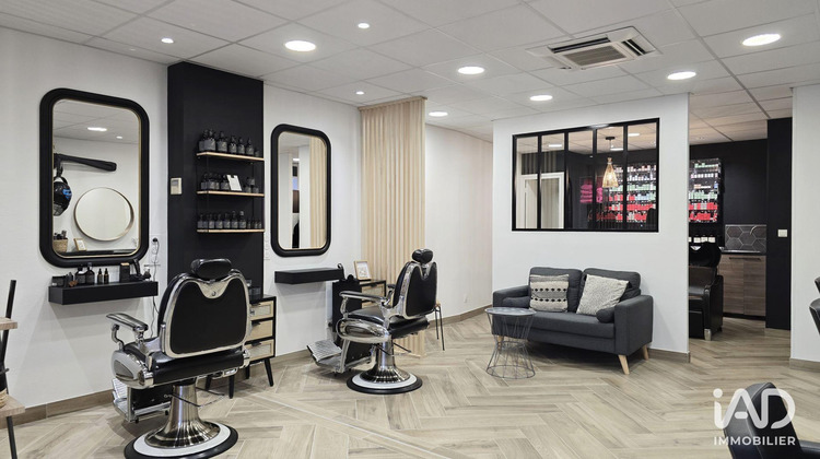 Ma-Cabane - Vente Local commercial Heudebouville, 100 m²