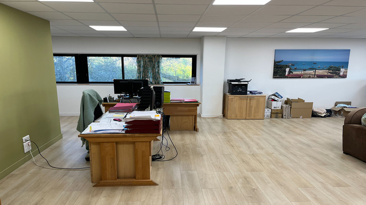 Ma-Cabane - Vente Local commercial HYERES, 1015 m²