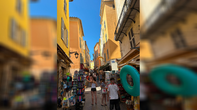 Ma-Cabane - Vente Local commercial HYERES, 30 m²