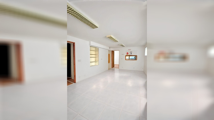 Ma-Cabane - Vente Local commercial Illkirch-Graffenstaden, 61 m²