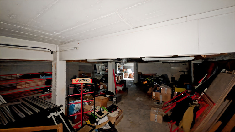 Ma-Cabane - Vente Local commercial ISSY-LES-MOULINEAUX, 204 m²