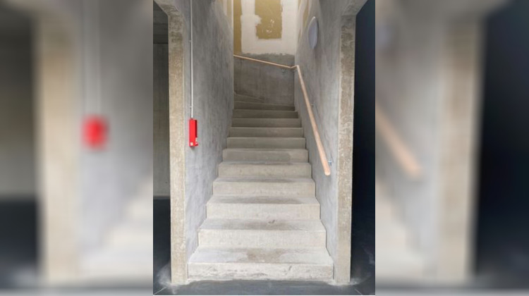 Ma-Cabane - Vente Local commercial IZON, 224 m²