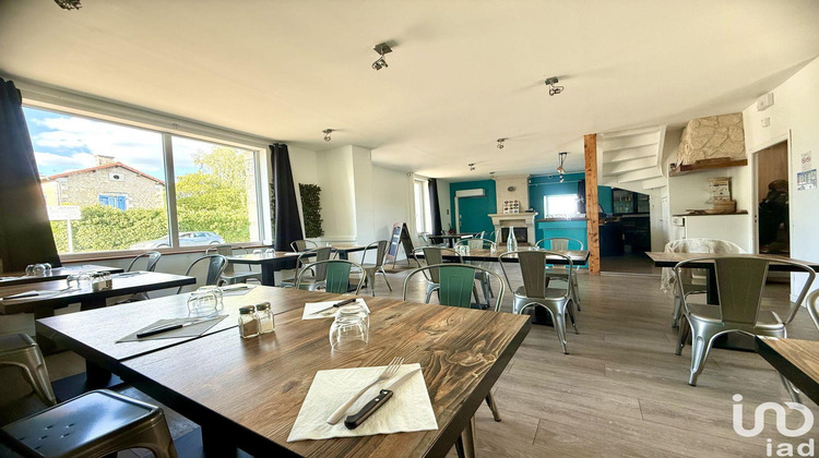 Ma-Cabane - Vente Local commercial Jardres, 98 m²