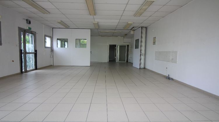 Ma-Cabane - Vente Local commercial JOINVILLE-LE-PONT, 330 m²